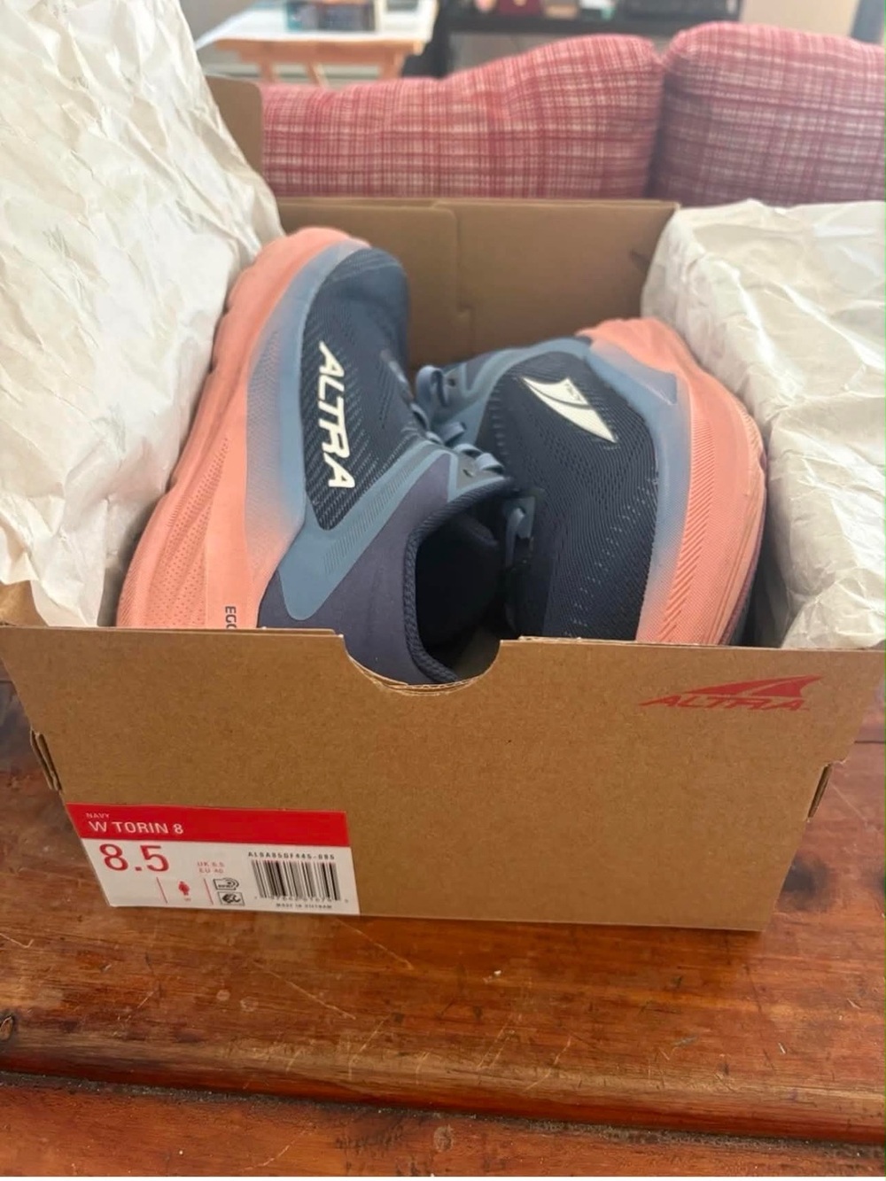 Altra Torin 8 - Navy and Coral Women's Running Shoes - Picture 5 of 5